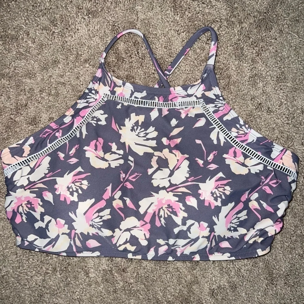 3/$25 🍄 Xhilaration Gray and Pink Strappy Floral Bikini Top Size XL